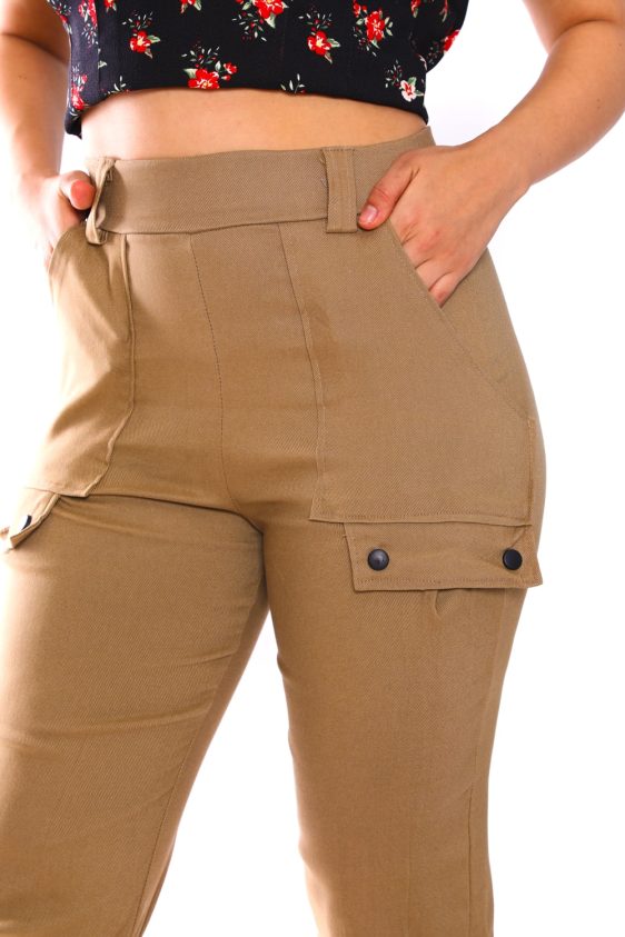 Womens Bermuda Pants with Pockets - 7