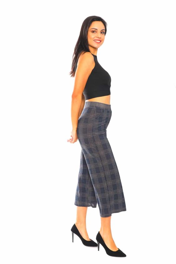 Below Knee Length Culotte Pants with Pockets - 2