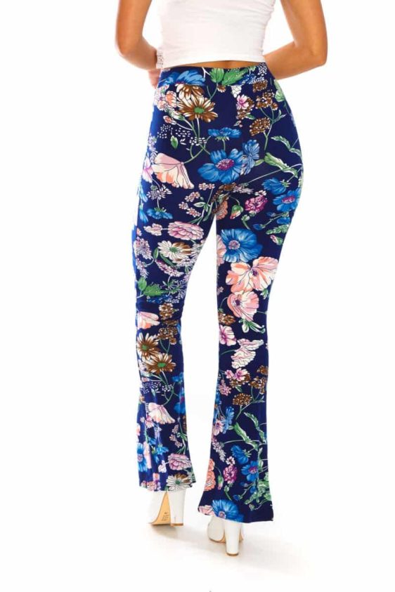 Yummy Material Blue Floral Print Flare Pants - 4