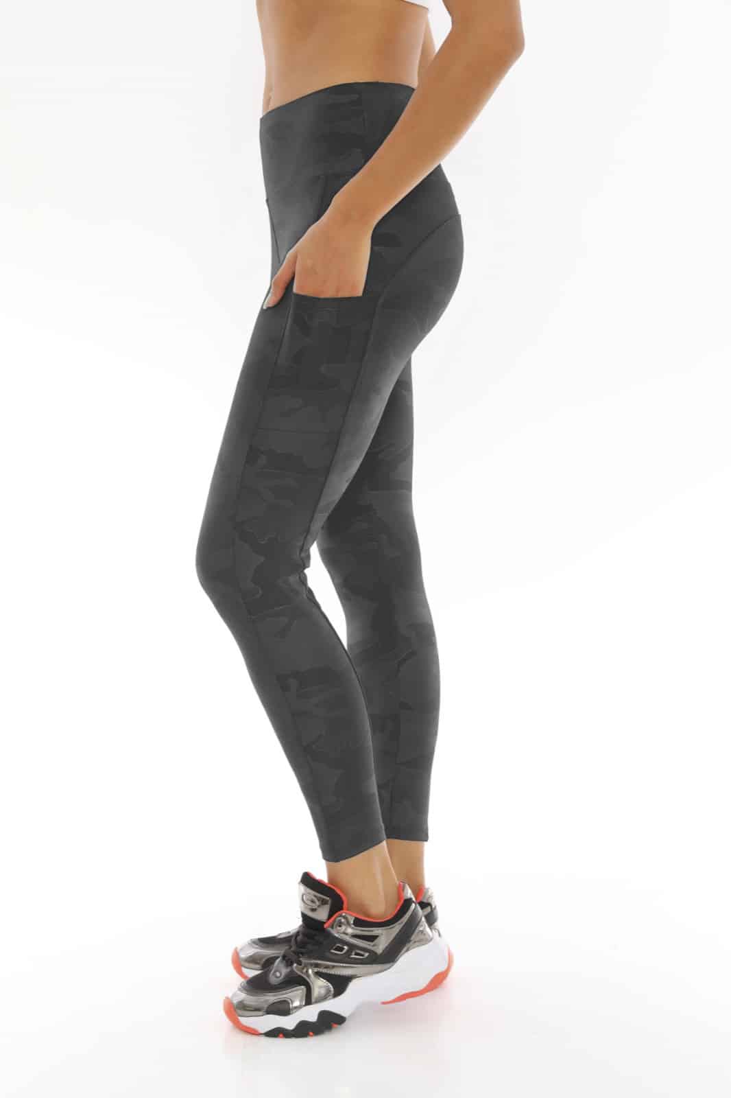 Activewear High Waisted Camo Print Yoga Pants with Black Side Stripe and  Mesh Pockets - Its All Leggings