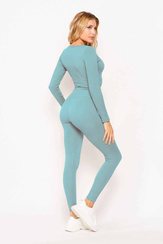 ActiveWear Two Piece Set with Clover Neck Crop Top and Leggings Light Blue