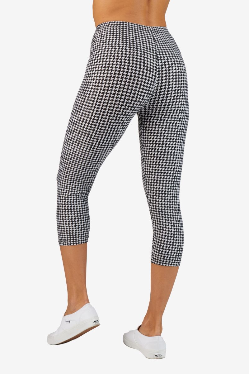 Black White Hounds Tooth Pattern High Waisted Capri Leggings - Its All ...
